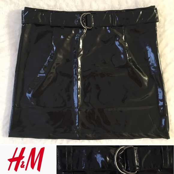 H&M Dresses & Skirts - H&M NWT A-line shiny mini skirt ring belt black M